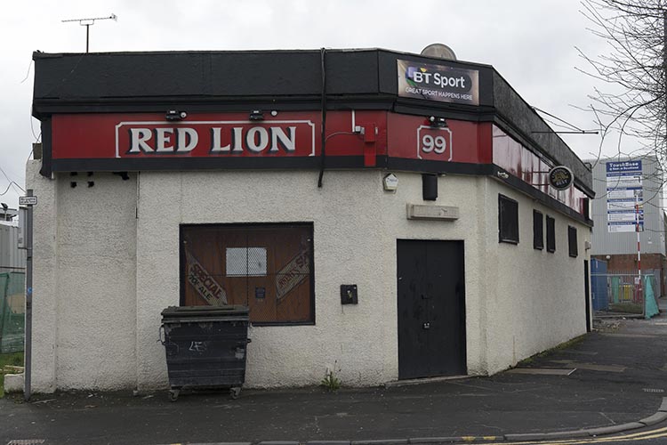 The Red Lion 99 Paisley Road West 2016